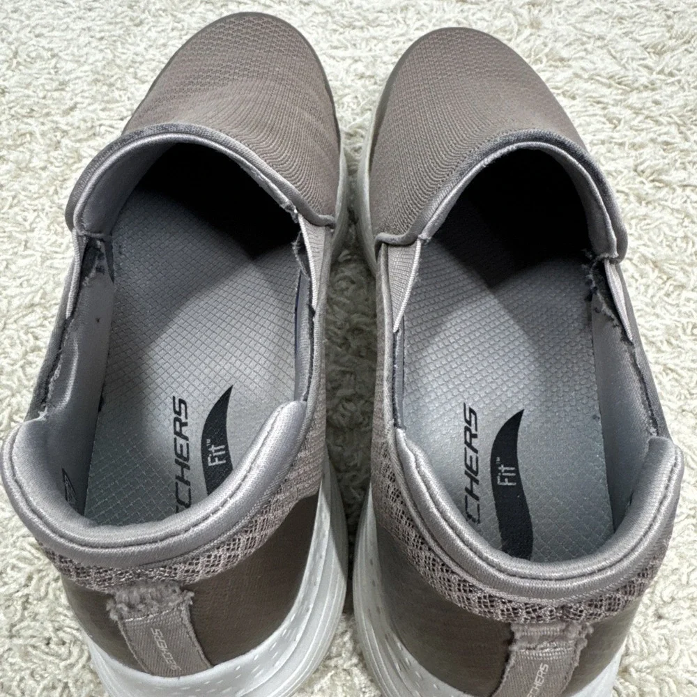 Skechers Mens Go Walk Arch Fit Slip On Comfort Sneakers Taupe Brown‎ Size 8.5M